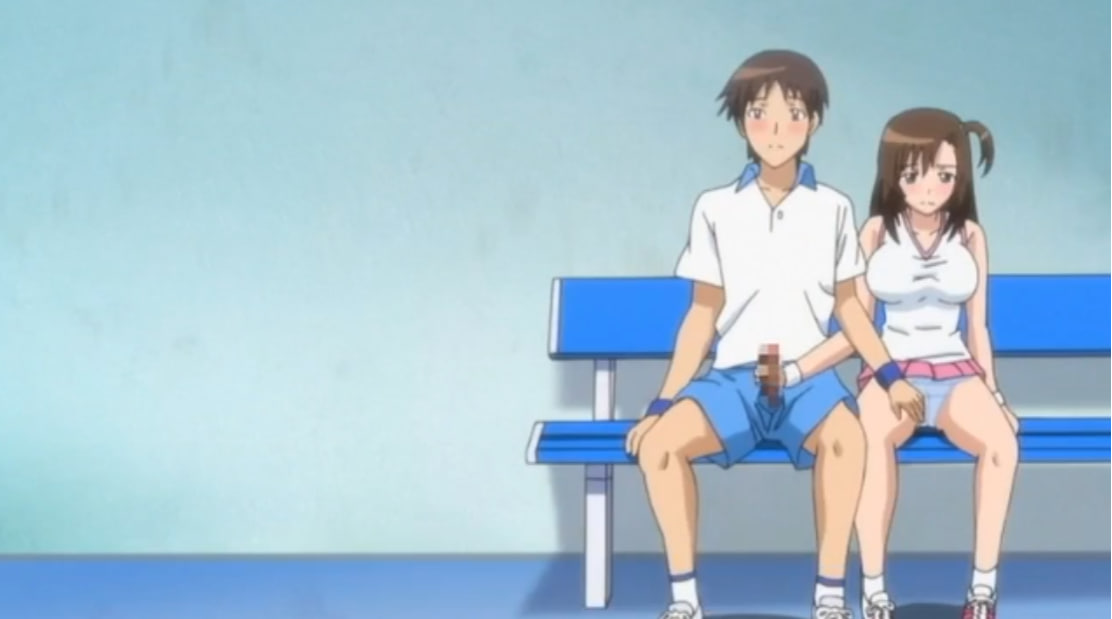 Schoolgirl invited her classmates to the tennis court to have a fuck